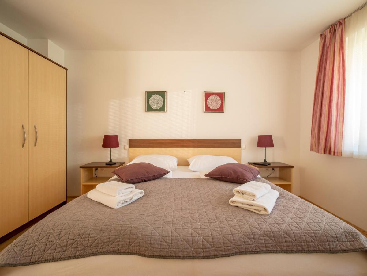 Berghi Hotel And Apartments Kranjska Gora Exterior photo