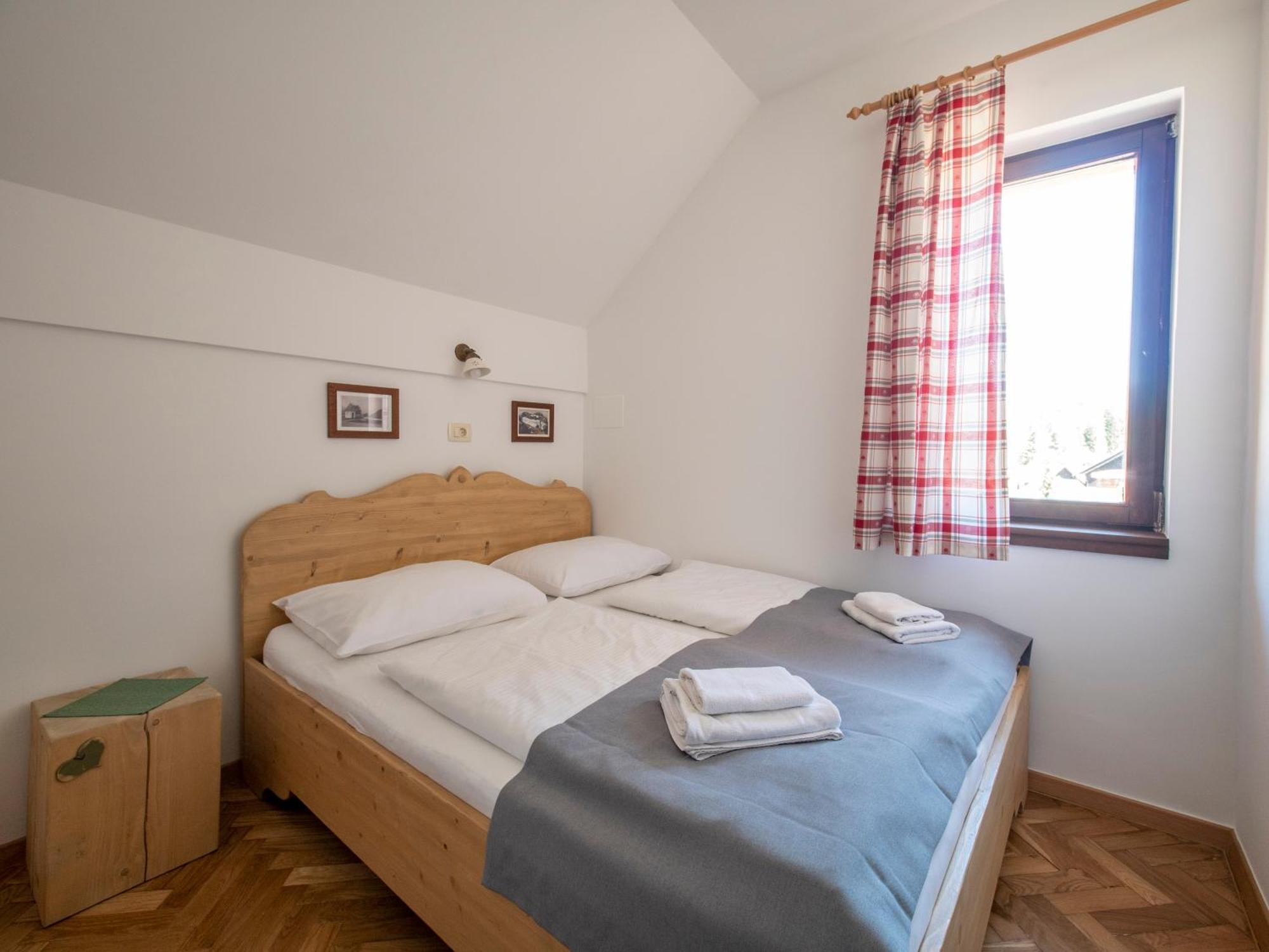 Berghi Hotel And Apartments Kranjska Gora Exterior photo